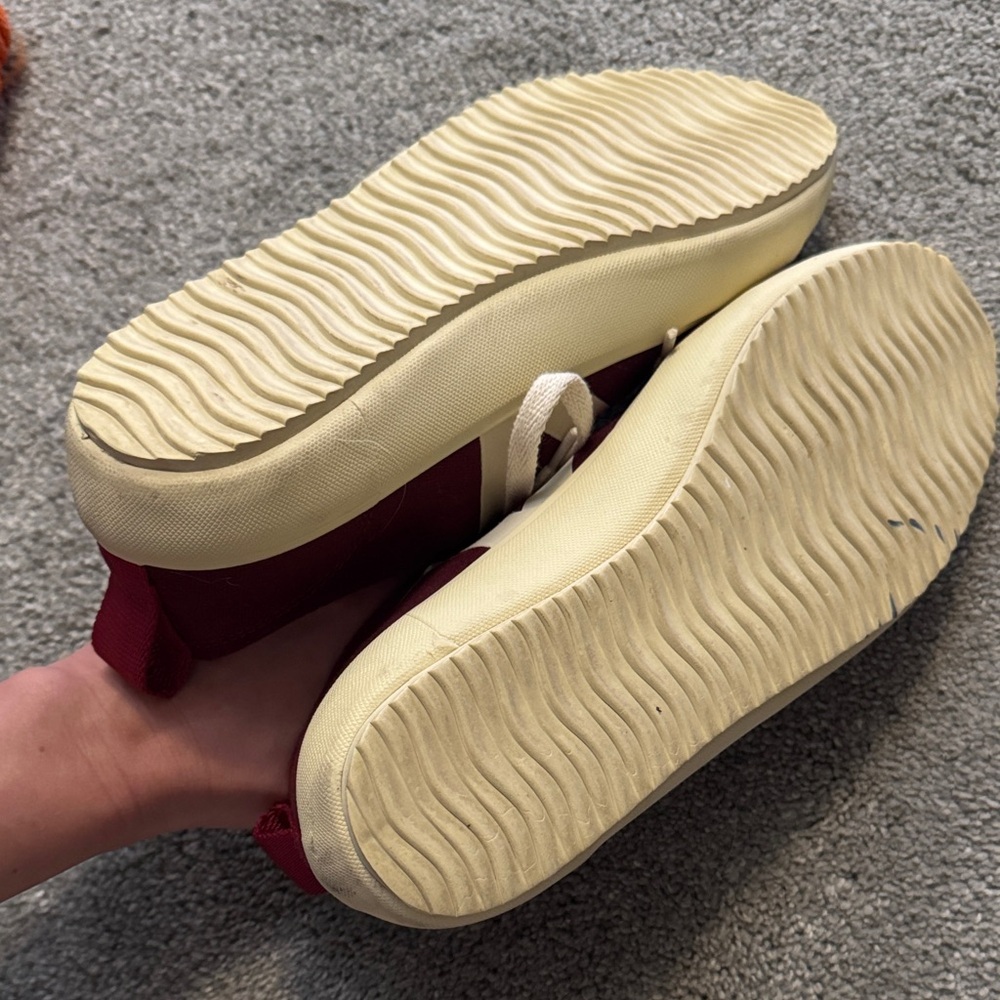 Vejas Burgundy and Cream Canvas Sneakers - Picture 6 of 8